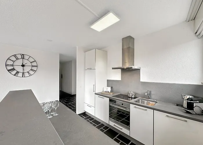 Instant And Golf Paradise - Montana Apartman *