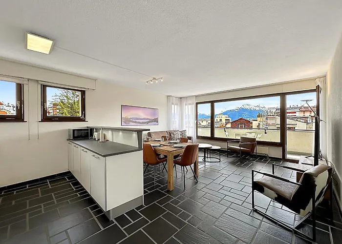 Instant And Golf Paradise - Montana Apartman